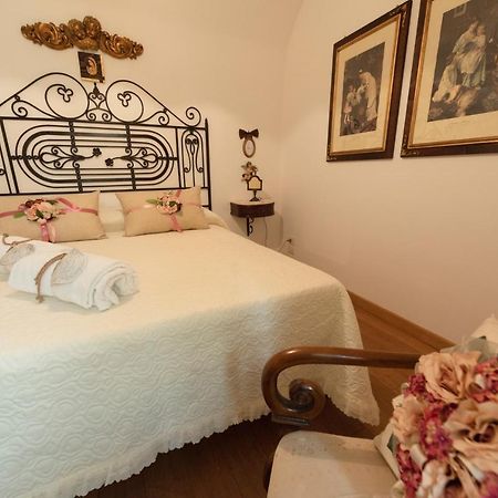مبيت وإفطار ساليرنو La Casa Degli Angeli المظهر الخارجي الصورة