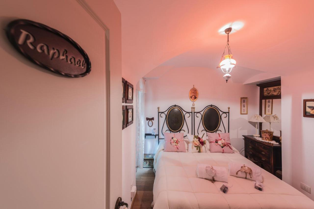 مبيت وإفطار ساليرنو La Casa Degli Angeli المظهر الخارجي الصورة