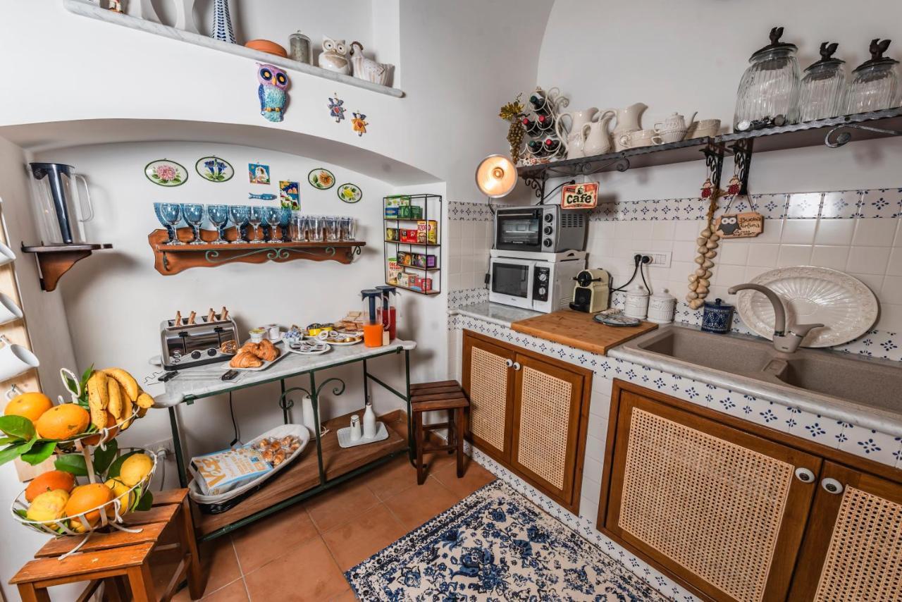 مبيت وإفطار ساليرنو La Casa Degli Angeli المظهر الخارجي الصورة