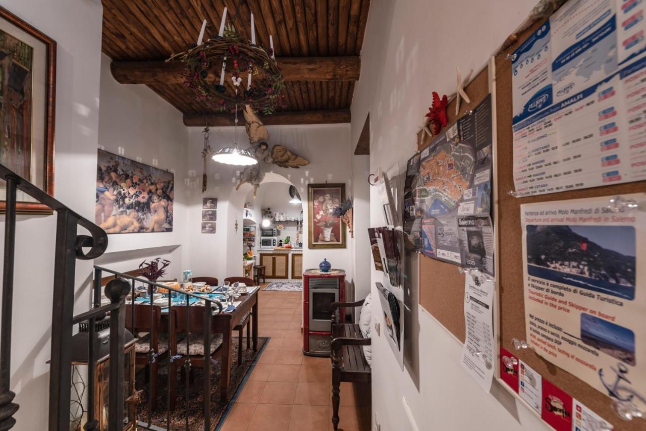 مبيت وإفطار ساليرنو La Casa Degli Angeli المظهر الخارجي الصورة