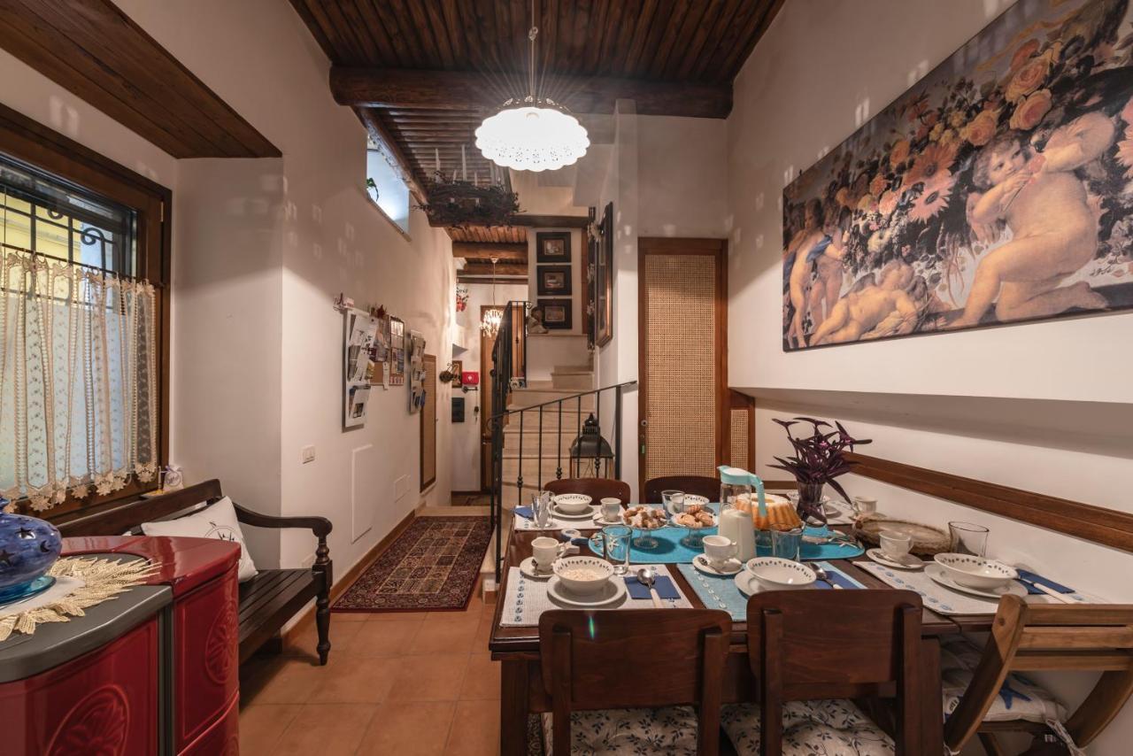 مبيت وإفطار ساليرنو La Casa Degli Angeli المظهر الخارجي الصورة
